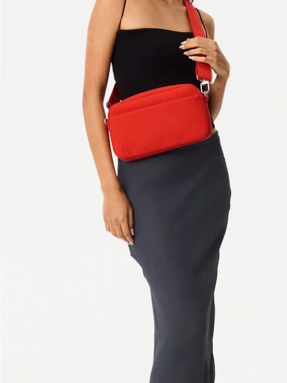 BÉIS summer travel bundle. Pro Hybrid Rolling Backpack & Travel Crossbody -Flame - Picture 7 of 10